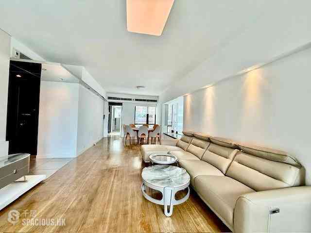 Mid Levels Central - 11, Macdonnell Road 06