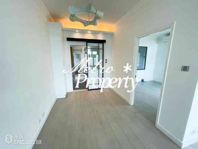 Repulse Bay - 37, Repulse Bay Road 09