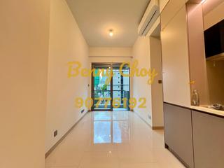 Sai Ying Pun - Upper Manor 03