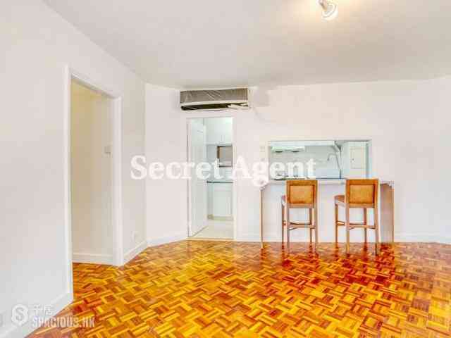 Soho - Albron Court 03