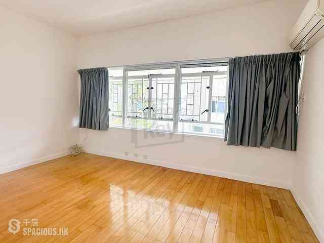 Pok Fu Lam - Bisney Villas 07