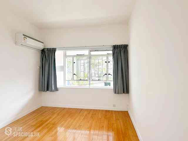 Pok Fu Lam - Bisney Villas 09