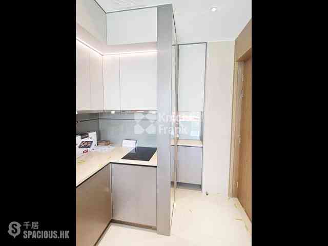 Sai Ying Pun - Upper Manor 05