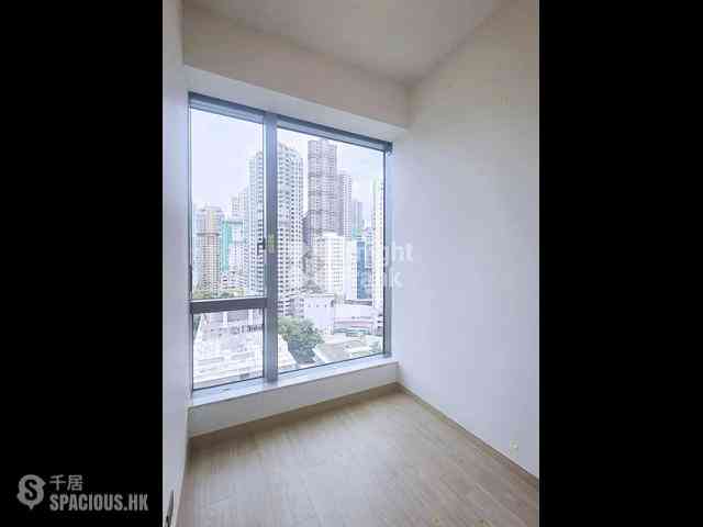 Sai Ying Pun - Upper Manor 07