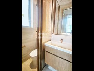 Sai Ying Pun - Upper Manor 09