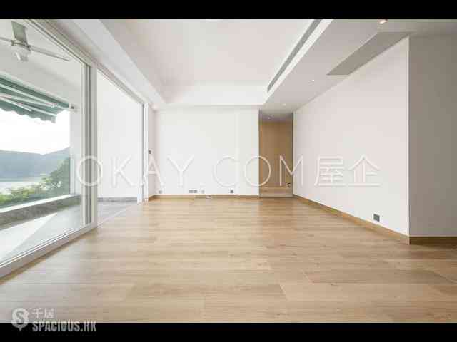 Repulse Bay - Villa Helvetia 02