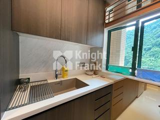 Mid Levels Central - Hillsborough Court 05