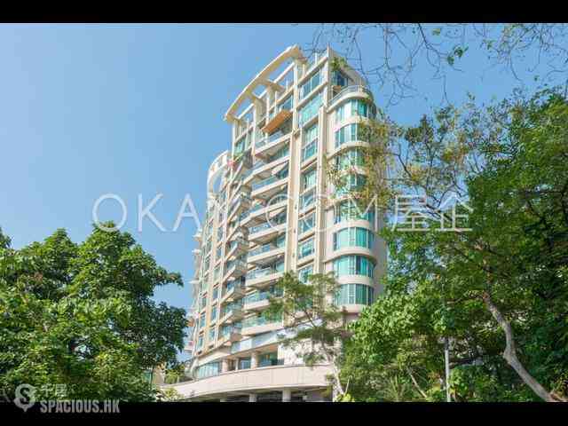 Pok Fu Lam - Villas Sorrento 13
