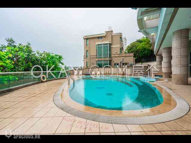 Pok Fu Lam - Villas Sorrento 20