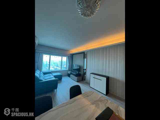 West Kowloon - Sorrento 13