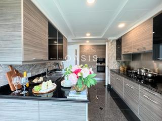 Repulse Bay - Fairmount Terrace 11