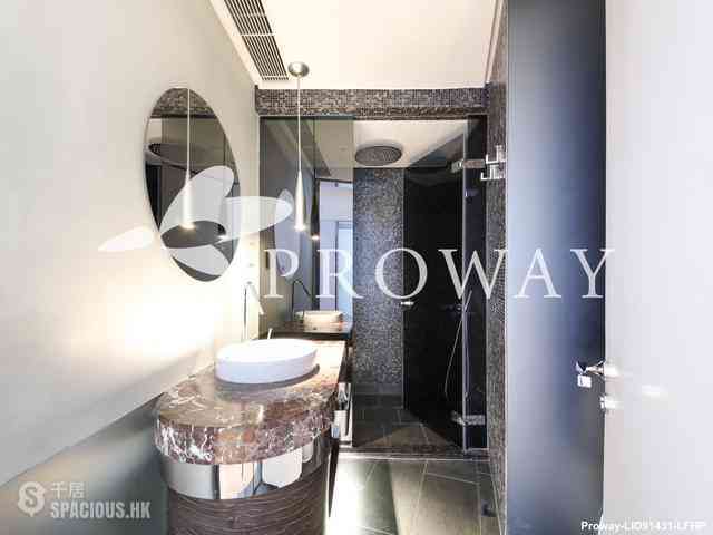 Repulse Bay - The Lily 12