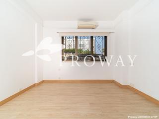 Chung Hom Kok - 19-25, Horizon Drive 10
