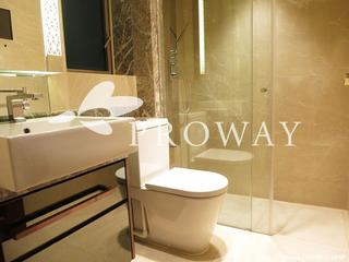Wan Chai - The Avenue 12