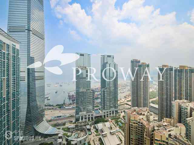 West Kowloon - The Arch 02