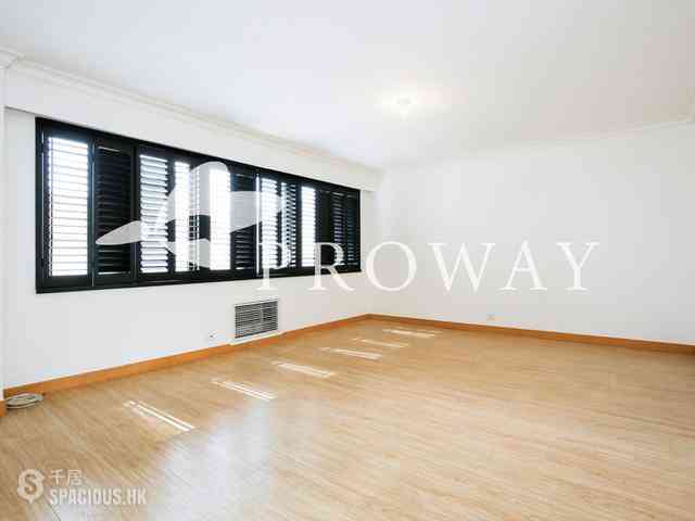 Chung Hom Kok - 19-25, Horizon Drive 05