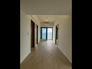 Sai Ying Pun - Des Voeux W Residence 04