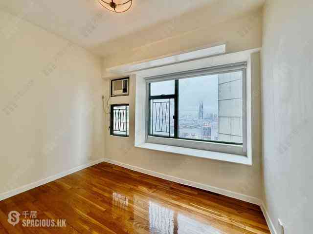 Mid Levels Central - Robinson Place 23