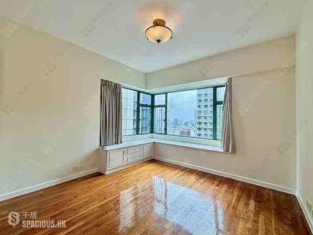 Mid Levels Central - Robinson Place 17