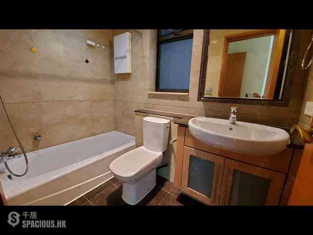 Shek Tong Tsui - The Belcher's Phase 1 Block 1 04