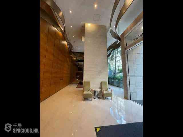 Sai Ying Pun - Island Crest Block 1 09