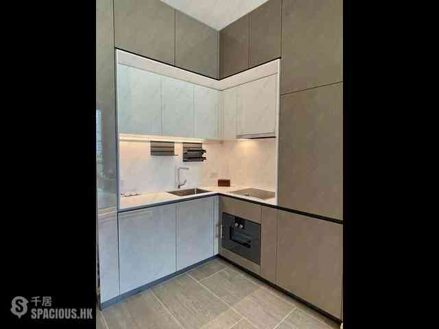 Wong Chuk Hang - The Southside Phase 2 La Marina Tower 2B 08