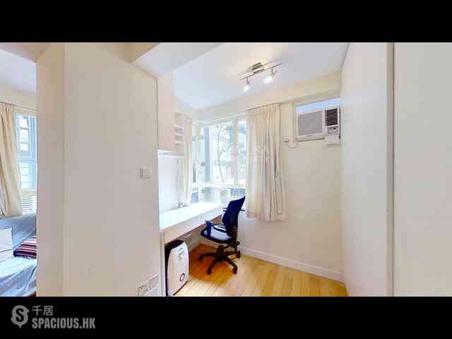 Soho - Lilian Court 06