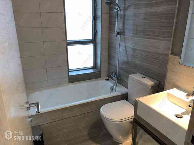 Sai Ying Pun - Island Crest Block 1 10