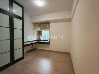 Happy Valley - Ventris Place 14