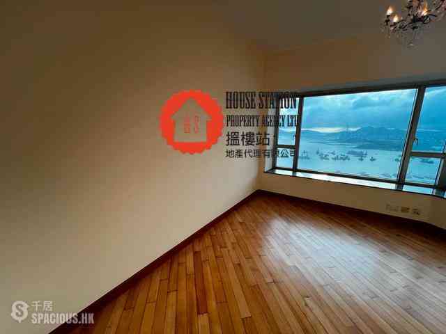 West Kowloon - Sorrento Phase 2 Block 1 02