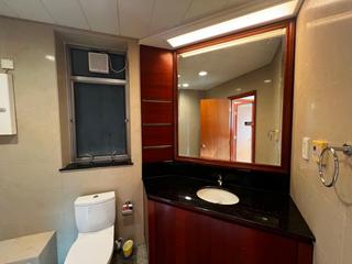 West Kowloon - Sorrento Phase 2 Block 1 03