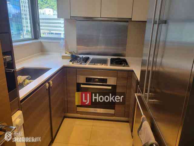 Sai Ying Pun - The Summa 03
