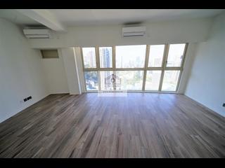 Mid Levels Central - St. Joan Court 02