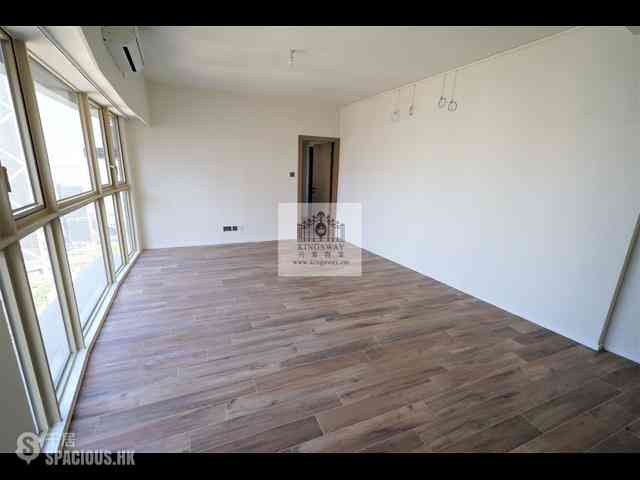 Mid Levels Central - St. Joan Court 07