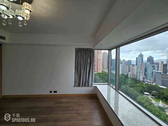 Mid Levels Central - Kennedy Park at Central 10