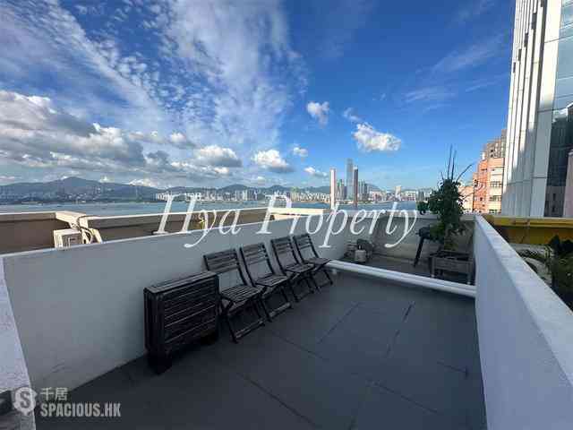 Sai Ying Pun - Cheung Ling Mansion 01