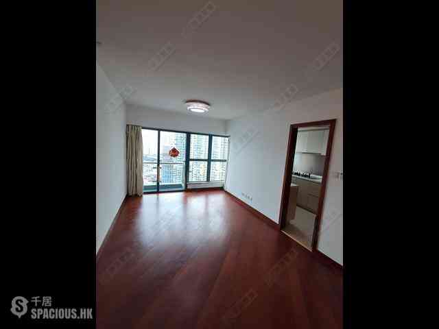 Tai Kok Tsui - The Long Beach 15
