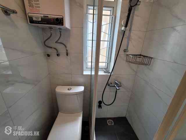 Fortress Hill - Kwong Chiu Terrace Block B 07