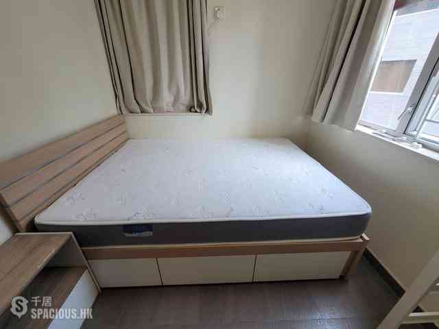 Fortress Hill - Kwong Chiu Terrace Block B 09