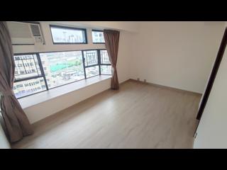 Happy Valley - Ventris Place 08