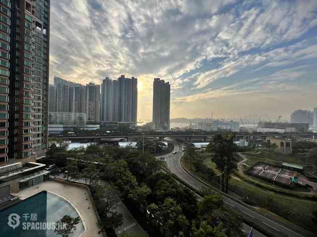 Tai Kok Tsui - Harbour Green 02