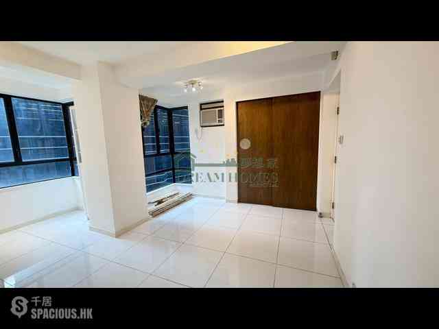 Soho - Lilian Court 01