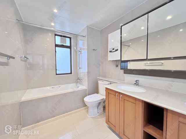 Mid Levels East - Bamboo Grove 13