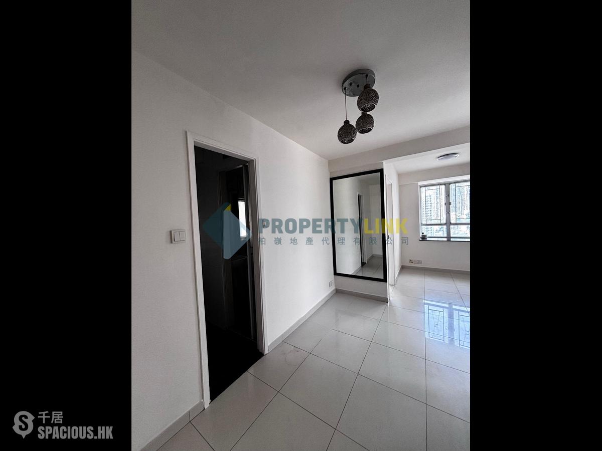 Kennedy Town - Smithfield Terrace 01