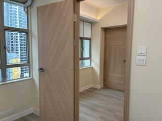 Wan Chai - Eastman Court 04