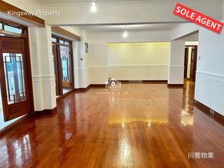 Mid Levels Central - Ivory Court 02