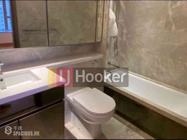 Sai Ying Pun - The Nova 06