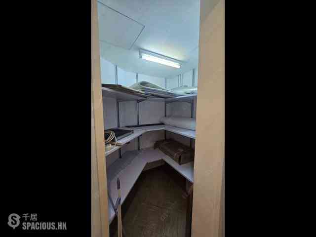 Wan Chai - Convention Plaza Apartments 11