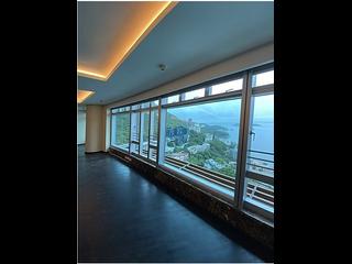 Repulse Bay - The Lily 02