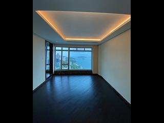 Repulse Bay - The Lily 04